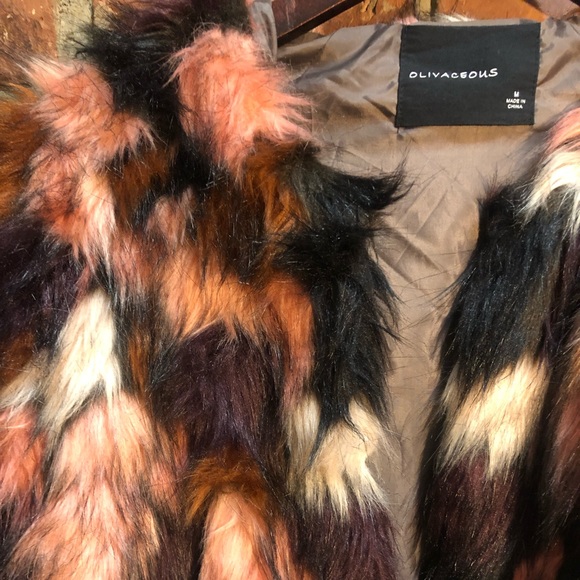 Faux Fur Coat ❄️ - Picture 1 of 4